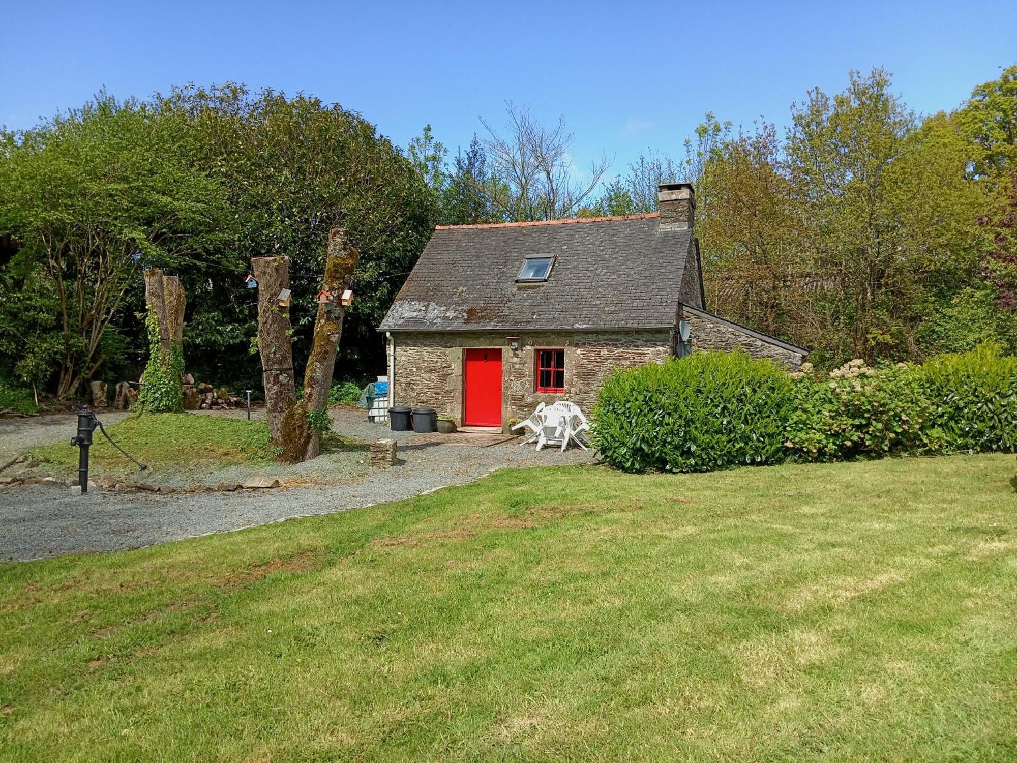 Character Breton Cottage Carhaix-Plouguer Εξωτερικό φωτογραφία